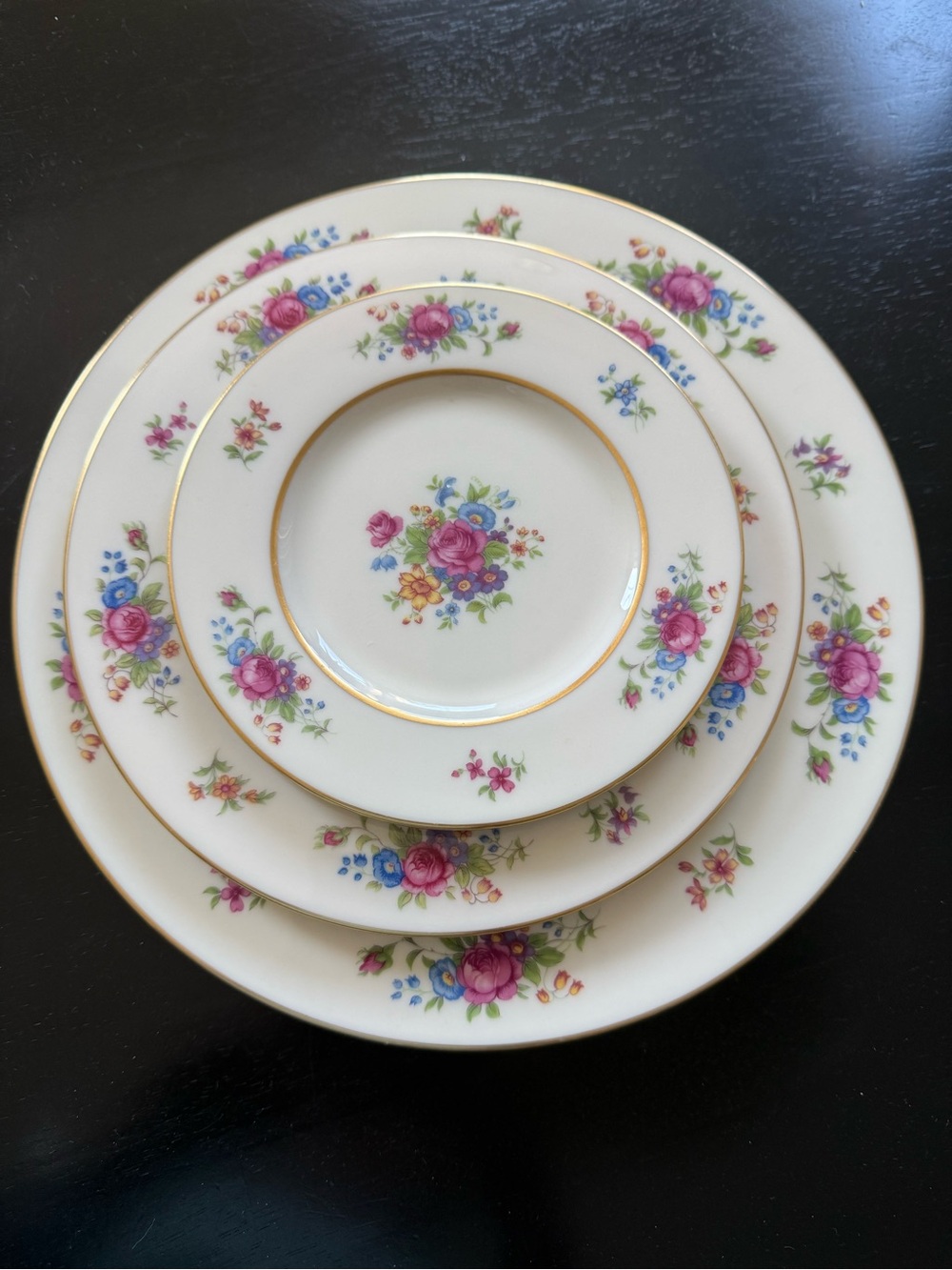 Lenox Floral Rose Bone China Dinner Plates in Pink, Blue and Gold Trim